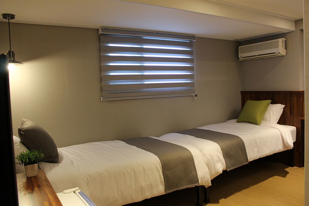 Hotel Cleo Hongdae 2*
