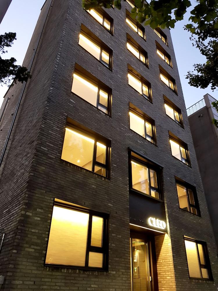 Cleo Hongdae Hotel 2*
